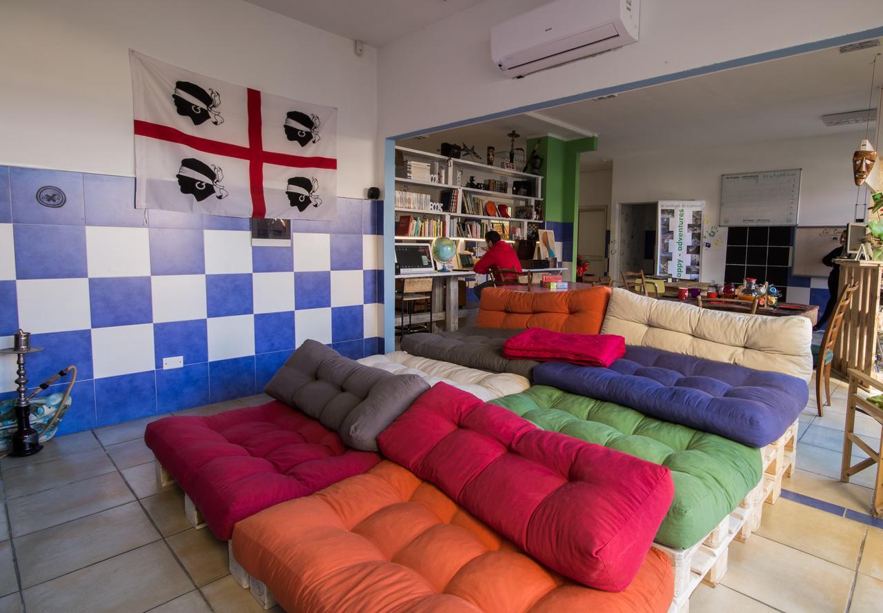 Hostel Sardinia Куарту-Сант'Елена Екстер'єр фото